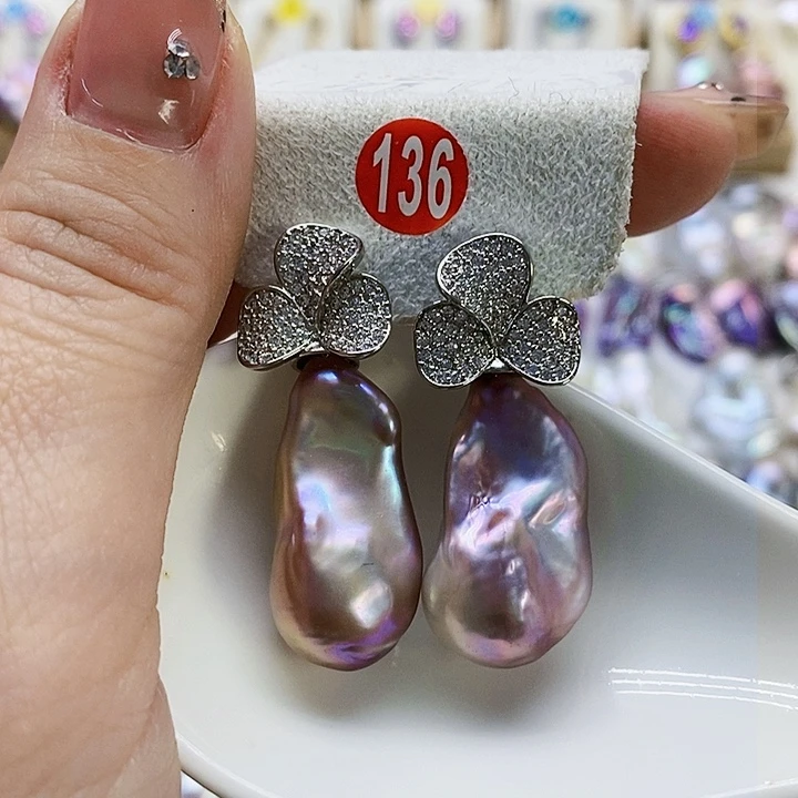 银S925镶嵌耳饰淡水珍珠