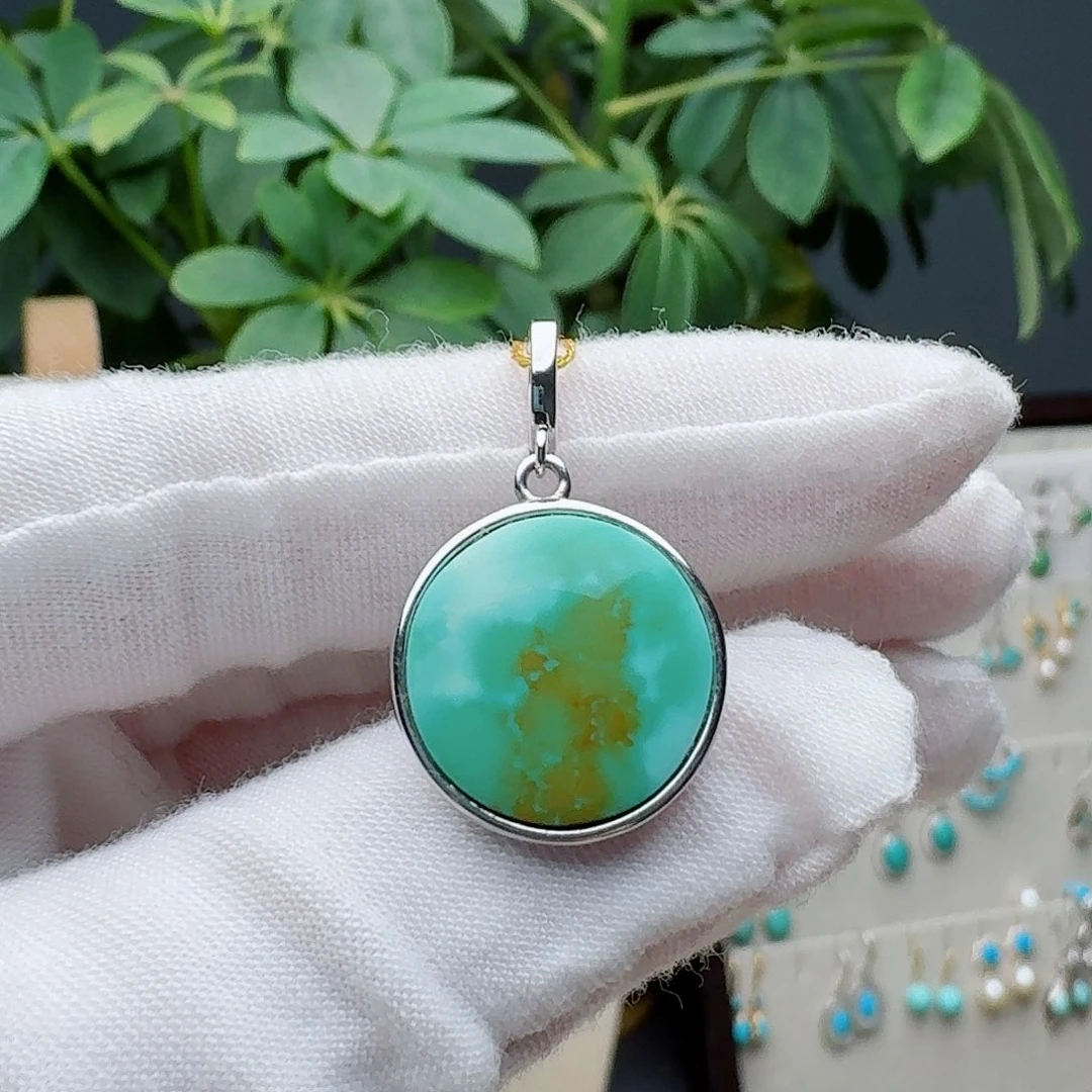 绿松石银S925镶嵌颈饰吊坠