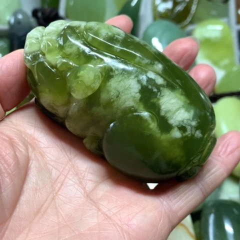 蛇纹石玉未镶嵌手把件