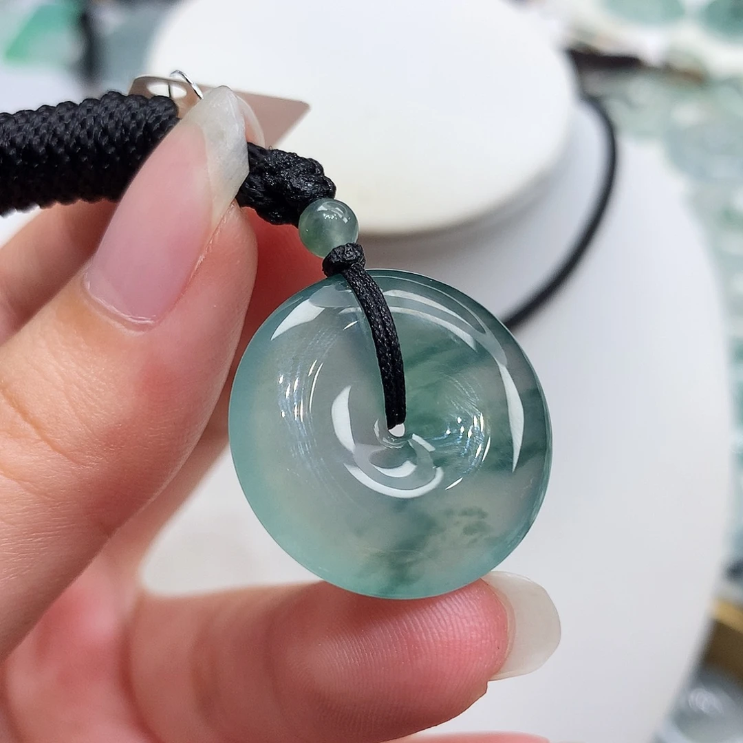 翡翠未镶嵌胸饰翡翠70，24/5.5