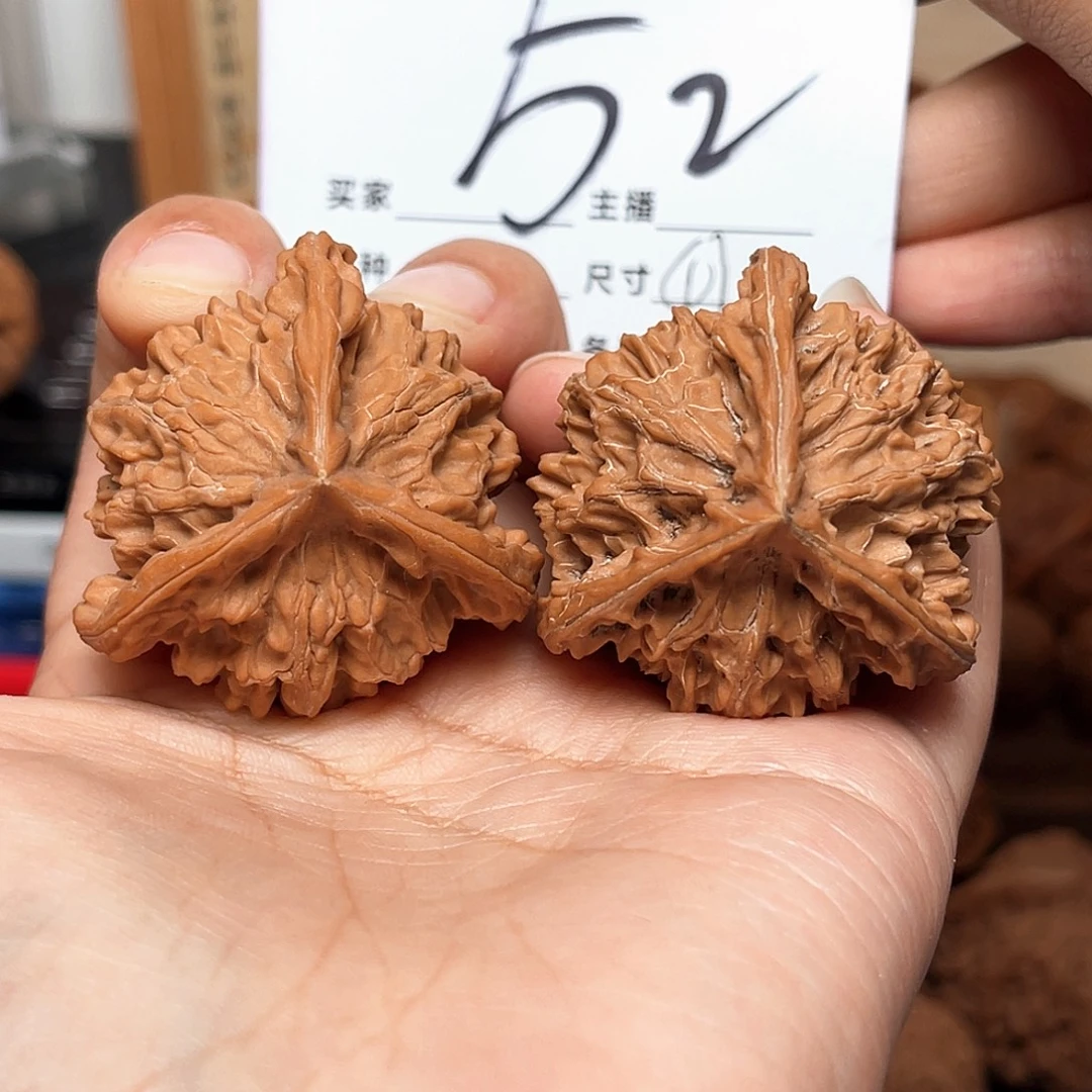 吊坠桃核盘山三棱41+尺寸y