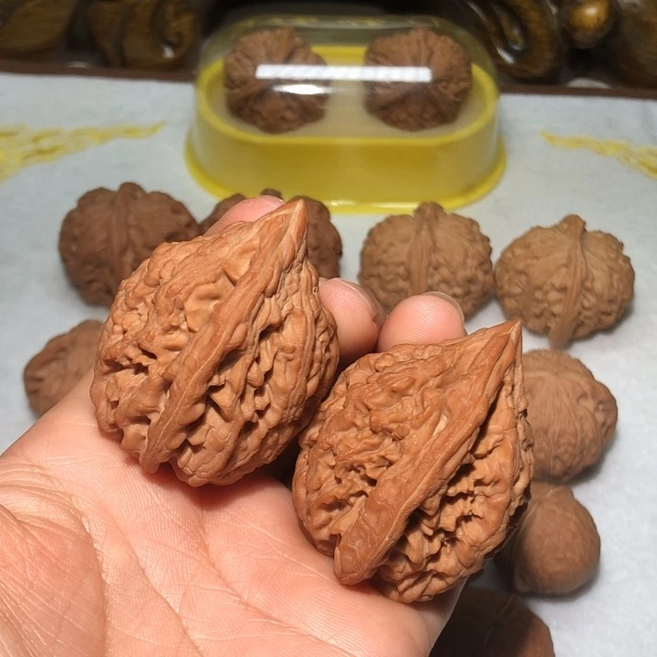 文玩核桃把件38鸭嘴大沽石