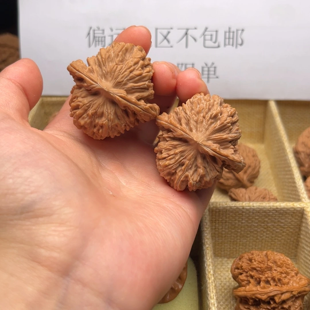 文玩核桃吊坠42四座楼