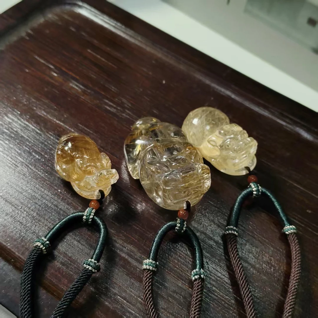 【书记甄选】天然金发晶貔貅吊坠 多样性发一件 SG2543