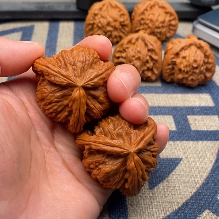 吊坠文玩核桃z**l三棱