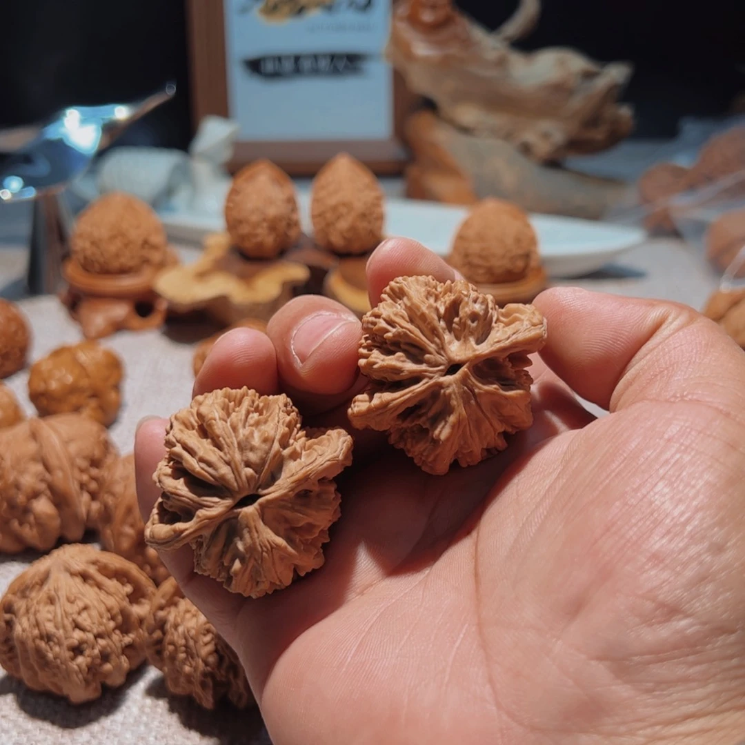 文玩核桃把件重*全品43虎头