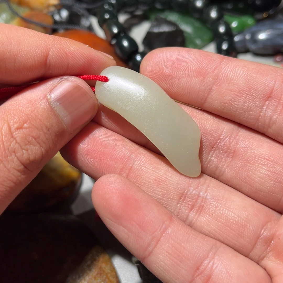 和田玉（子料）未镶嵌挂件