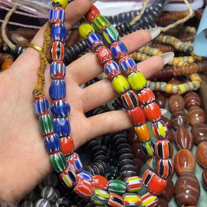 玻璃颈饰3077 雪佛兰一条