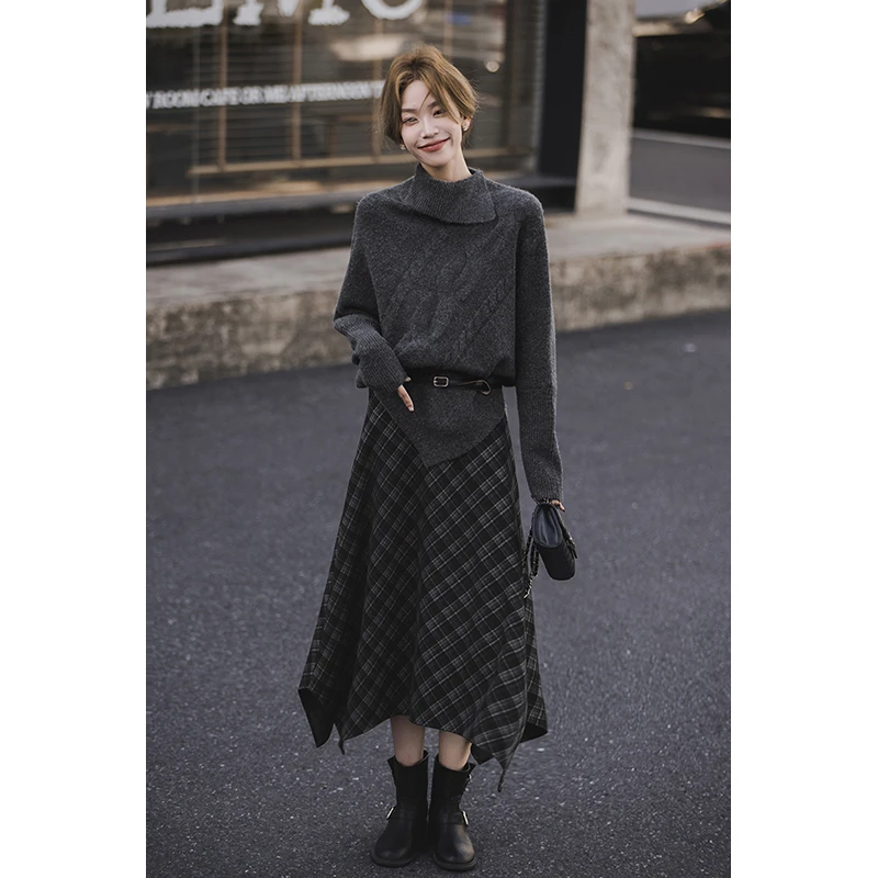 小谷粒恋综毛衣 厚实百花绒 气质翻领+蝙蝠袖+不规则下摆