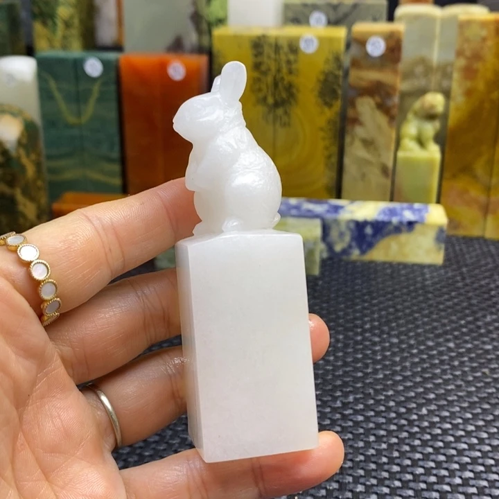 云南石青田石印章石