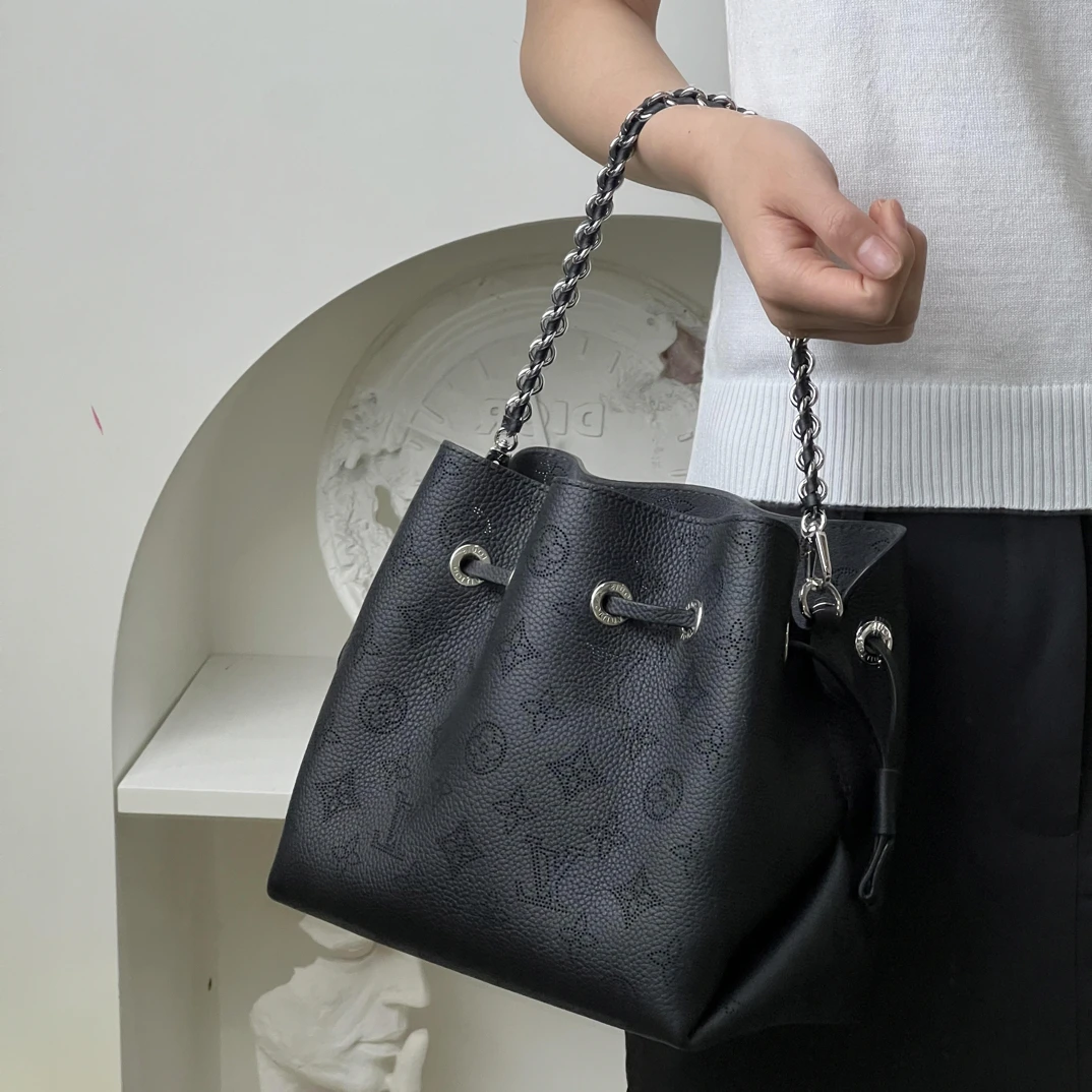 99新 LouisVuitton/路易威登 lv bella月光女神黑/99新