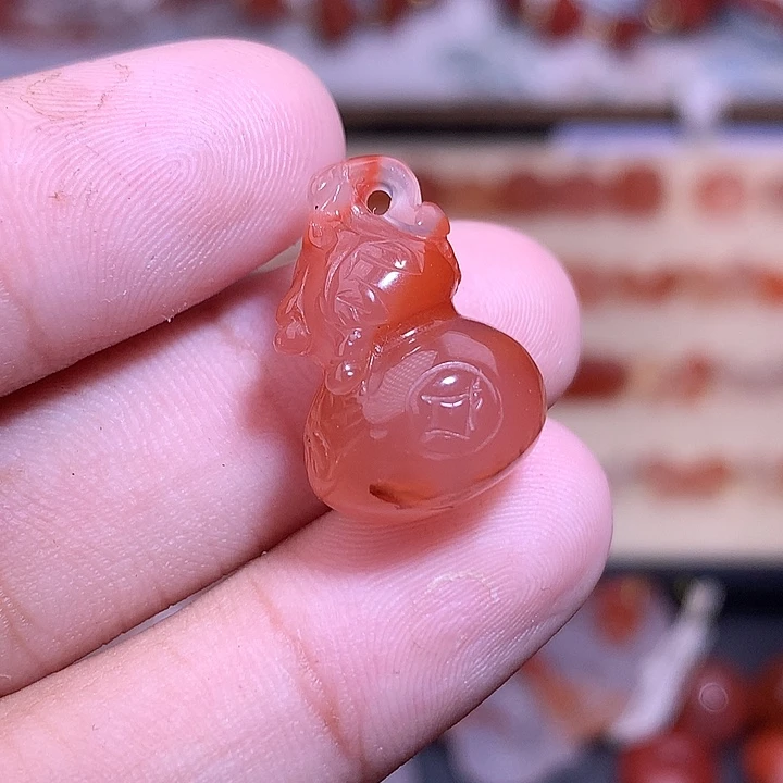 南红玛瑙未镶嵌珠宝半成品葫芦