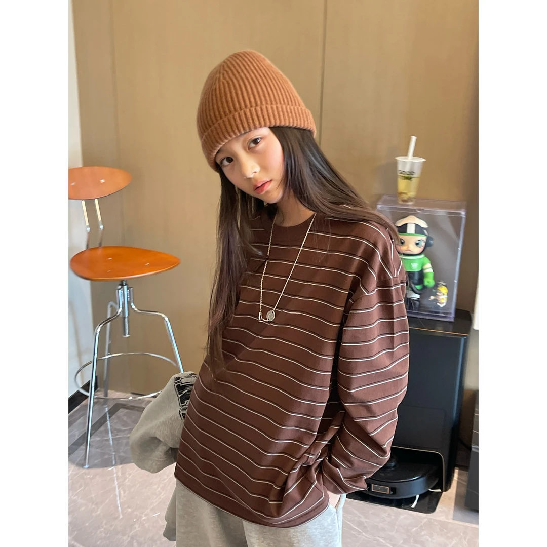 YUUKO 横条撞色阔版长袖大版T恤—1766