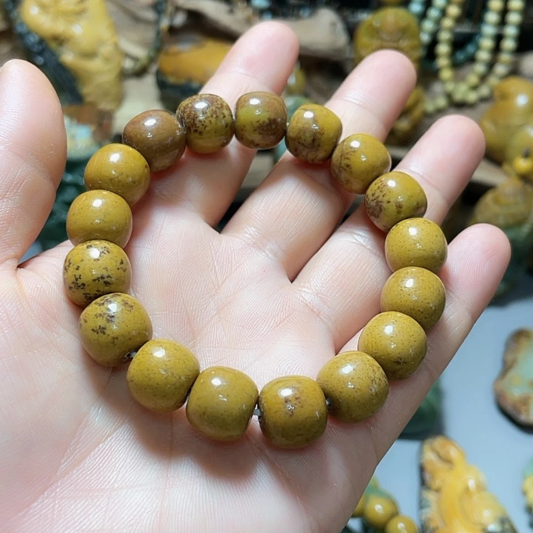 【闪购商品】未镶嵌岫岩河磨玉（透闪石质玉）挂件随****极