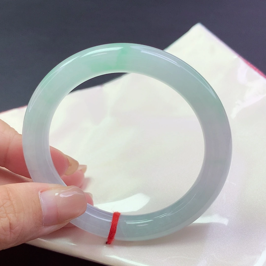 【闪购商品】未镶嵌手镯翡翠采****糖882910