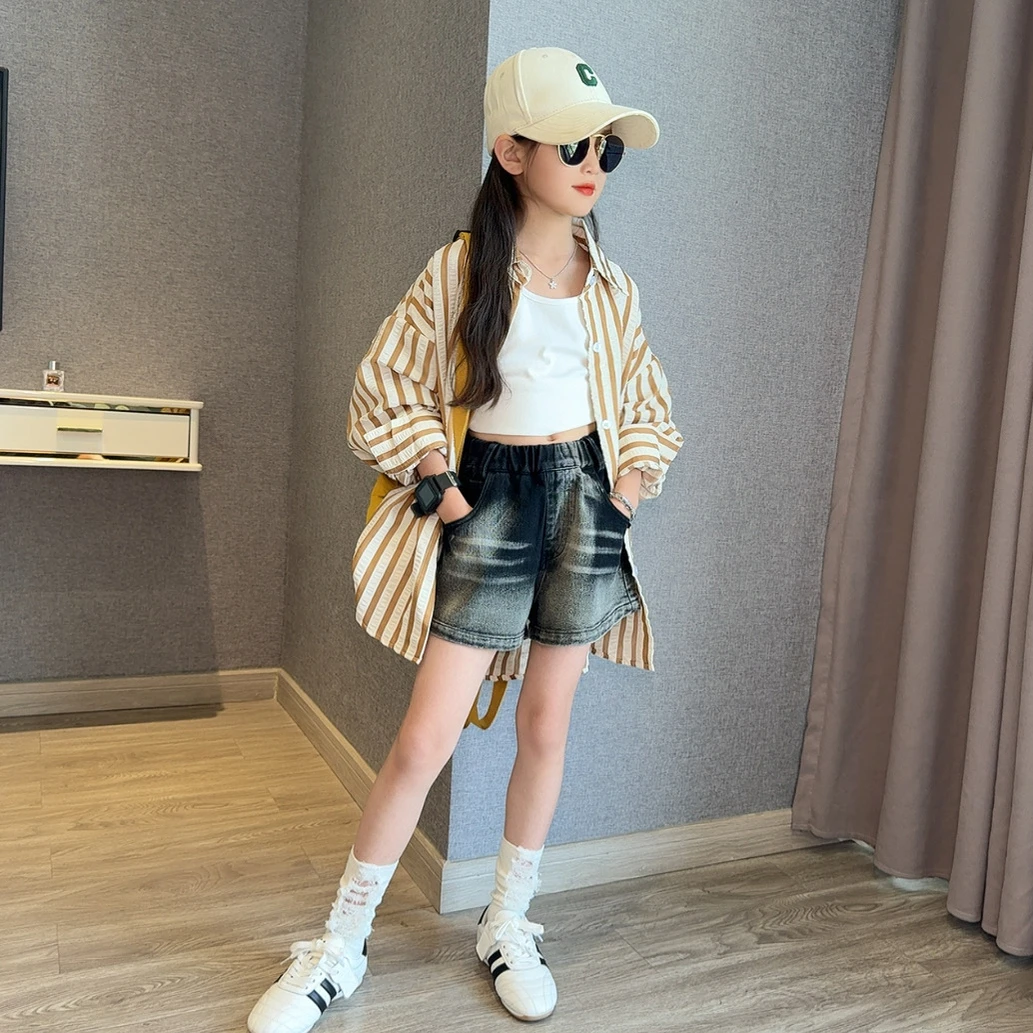 女童夏季薄款衬衫2025新款套装儿童条纹休闲外套牛仔短裤两件套