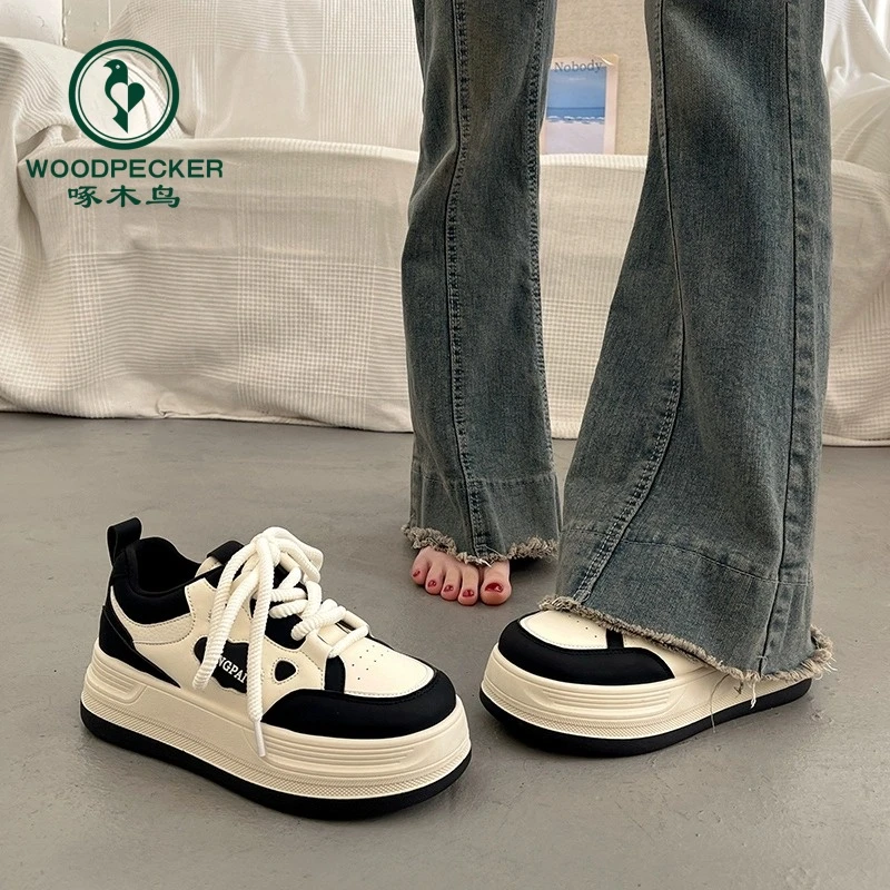 啄木鸟爆款小众厚底板鞋女百搭超火小白鞋2025新款韩系休闲运动鞋