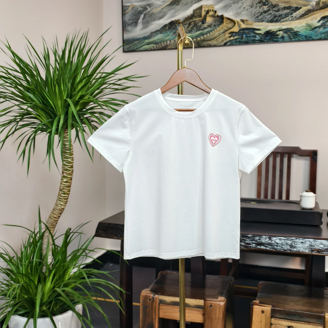 正肩2025夏季新款女装镶钻爱心T恤时尚百搭短款圆领