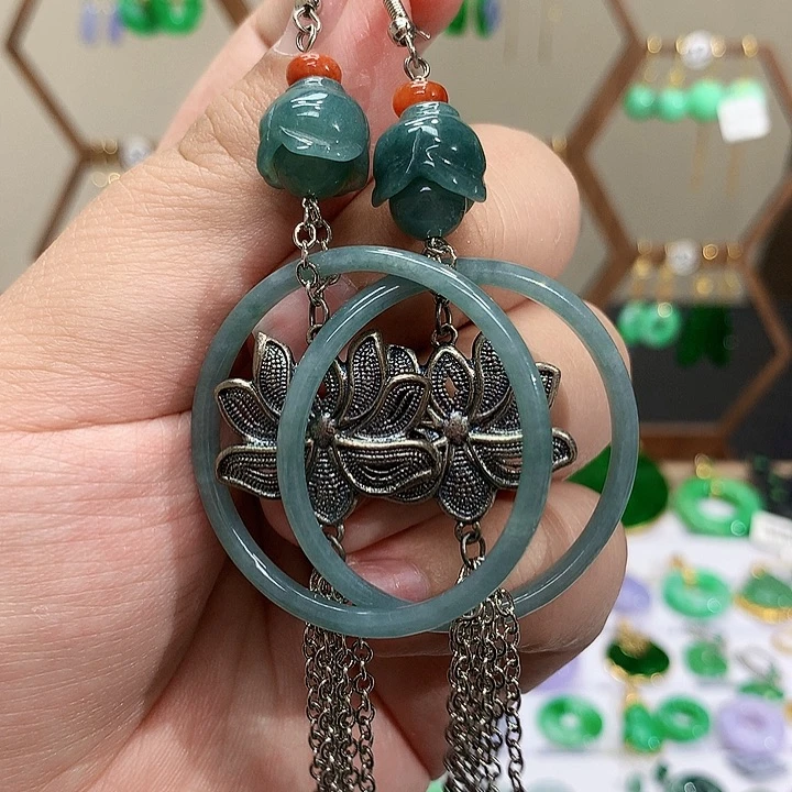 未镶嵌翡翠耳饰天然翡翠耳饰