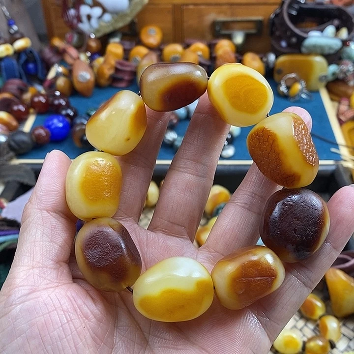 未镶嵌蜜蜡手串手串