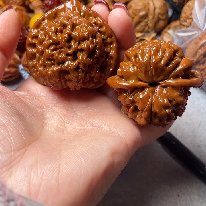 文玩核桃吊坠官帽