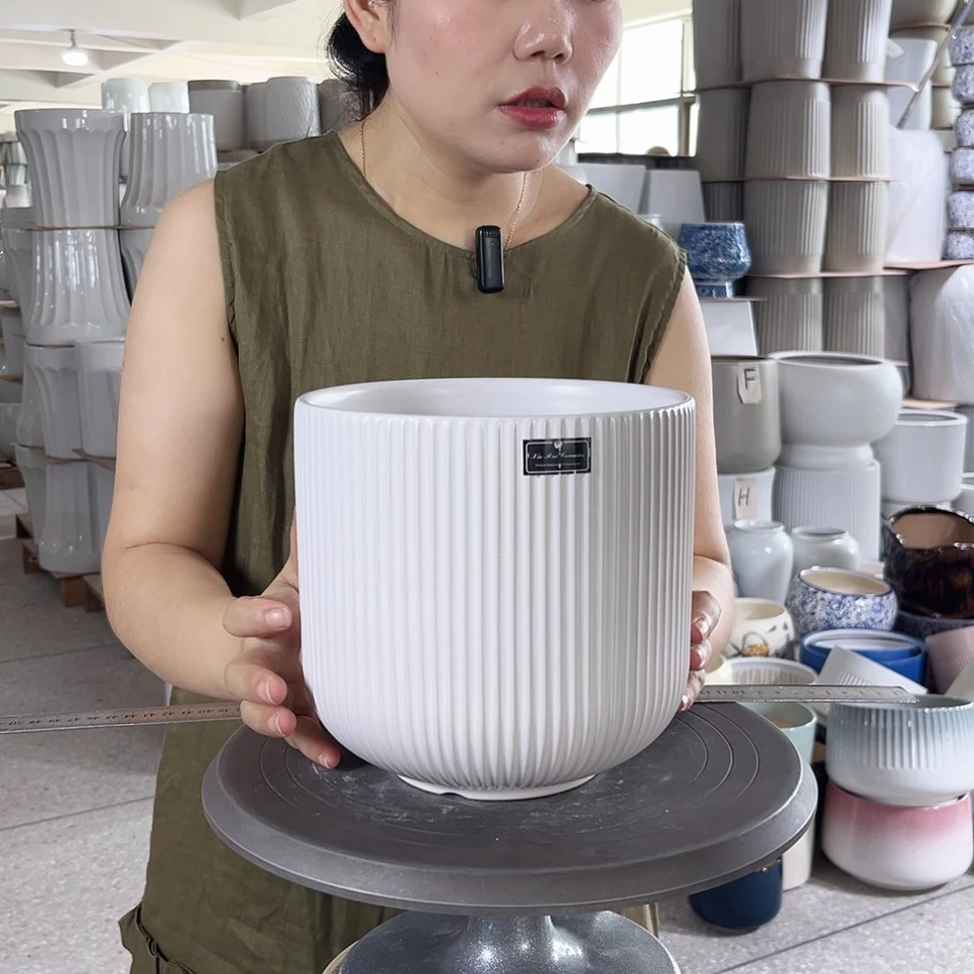 陶瓷口径19-18.5。亚白。。