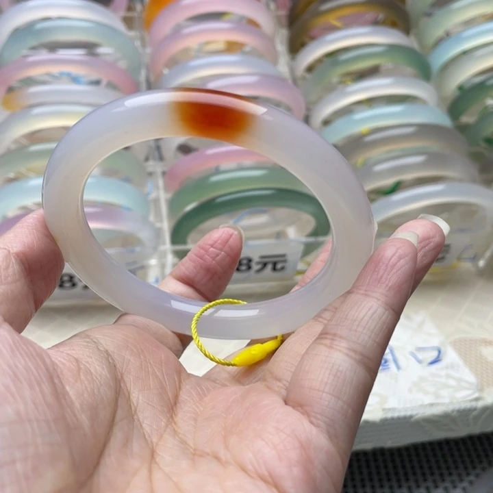 玛瑙/玉髓未镶嵌手镯59圈口