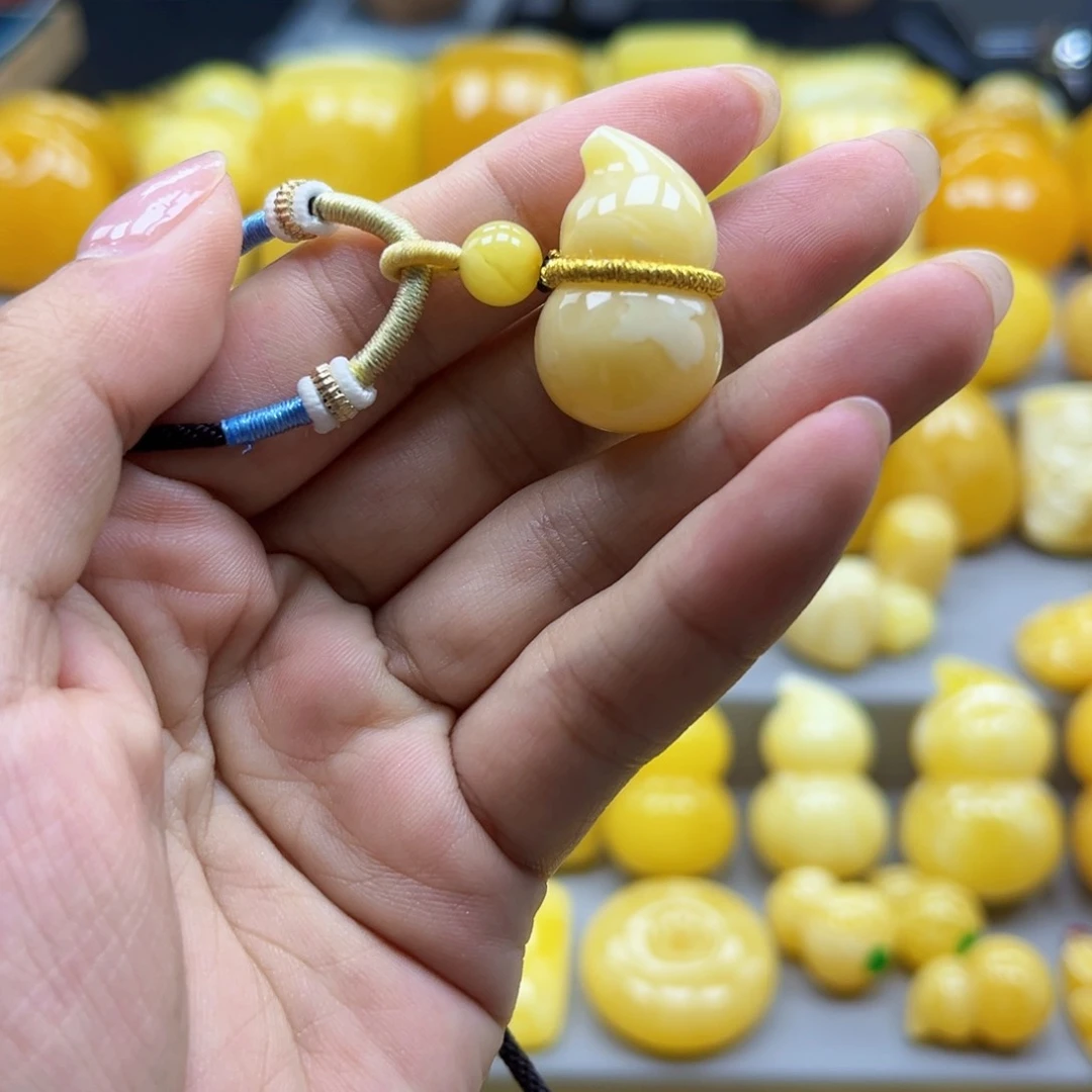 未镶嵌蜜蜡珠宝奇石