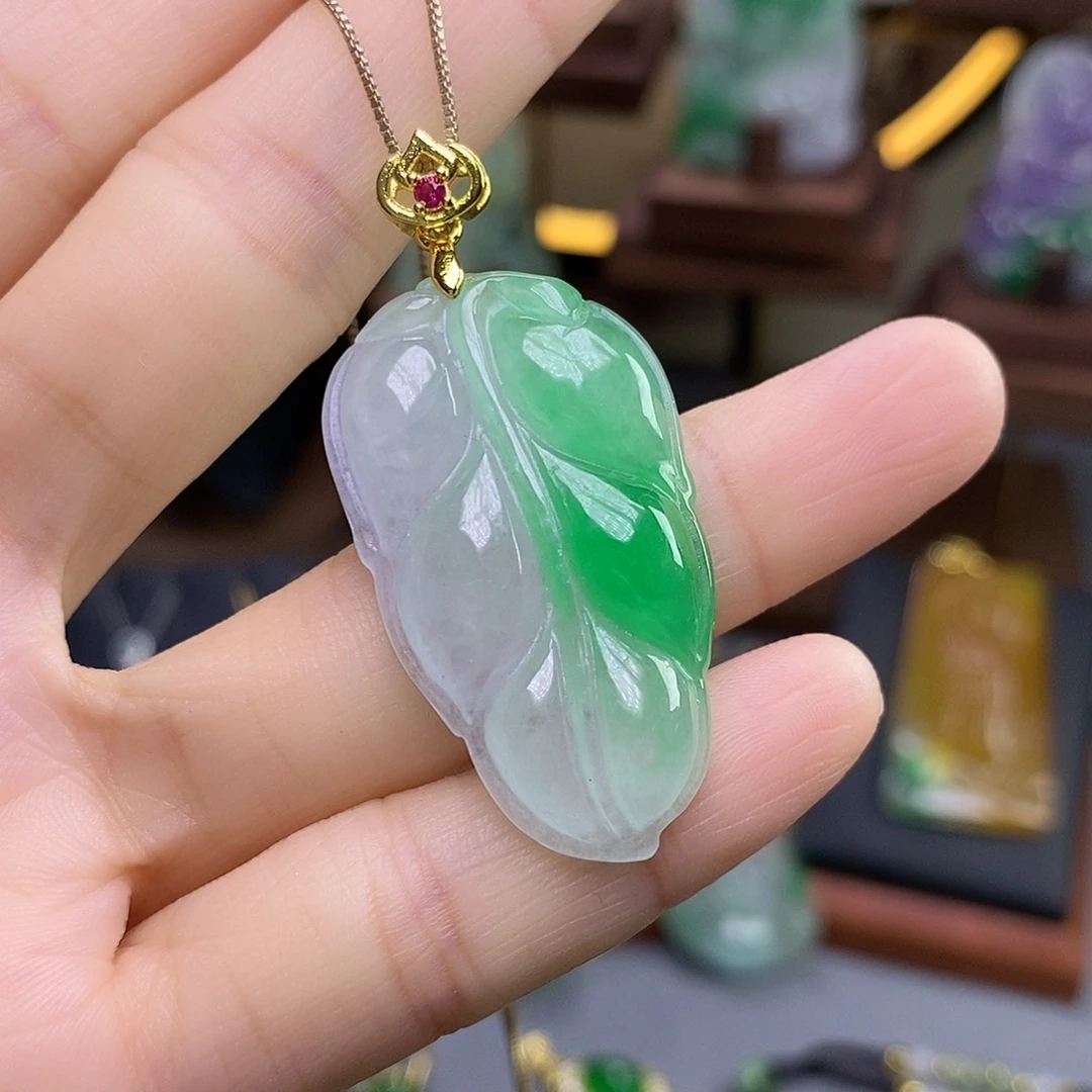 吊坠(赠链)未镶嵌翡翠