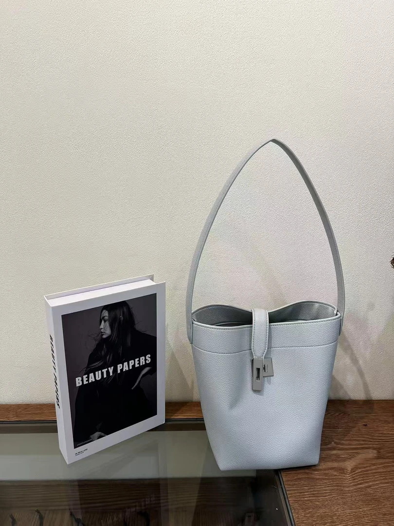 【李老板 · 原创设计 真皮高定单肩斜挎包】2025新款简约水桶包