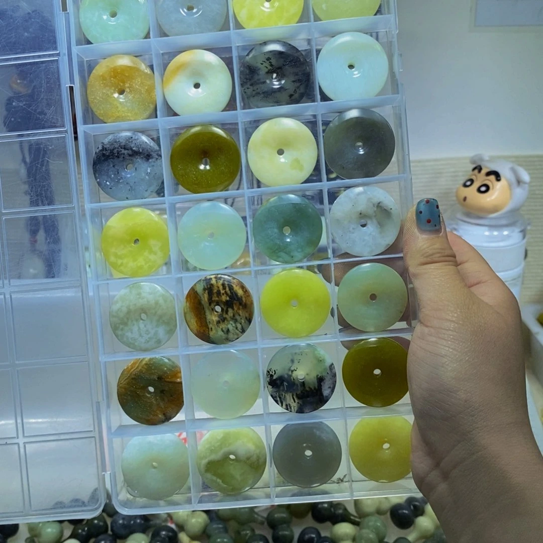 蛇纹石玉未镶嵌毛衣链16