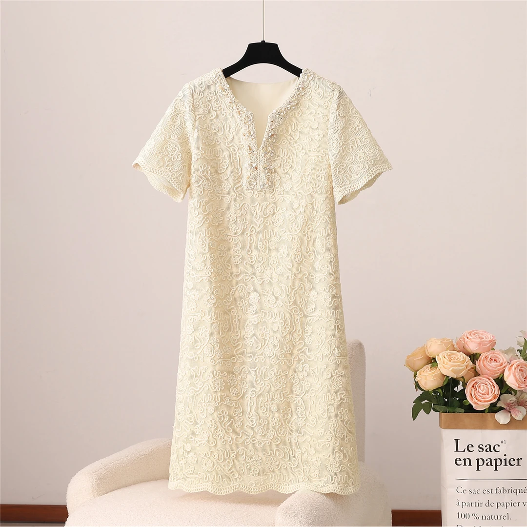 法式宫廷风钉珠中腰V领连衣裙夏季收腰V领中长款A65