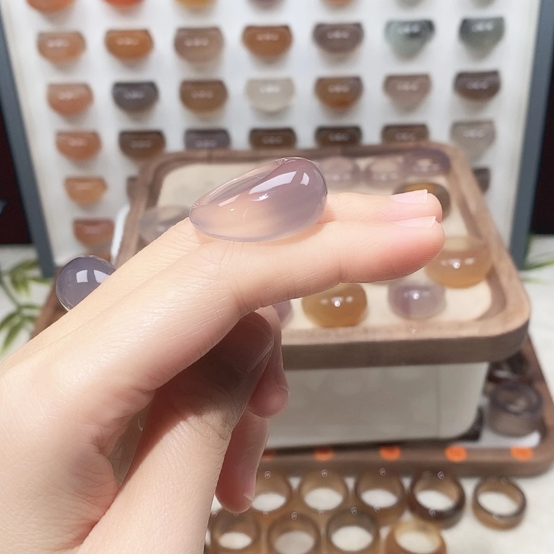 睡***觉玛瑙/玉髓未镶嵌戒指港13