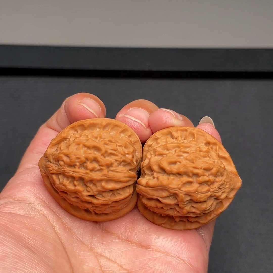 把件猴头核桃38×36全品头茬金牛狮子头XM3510