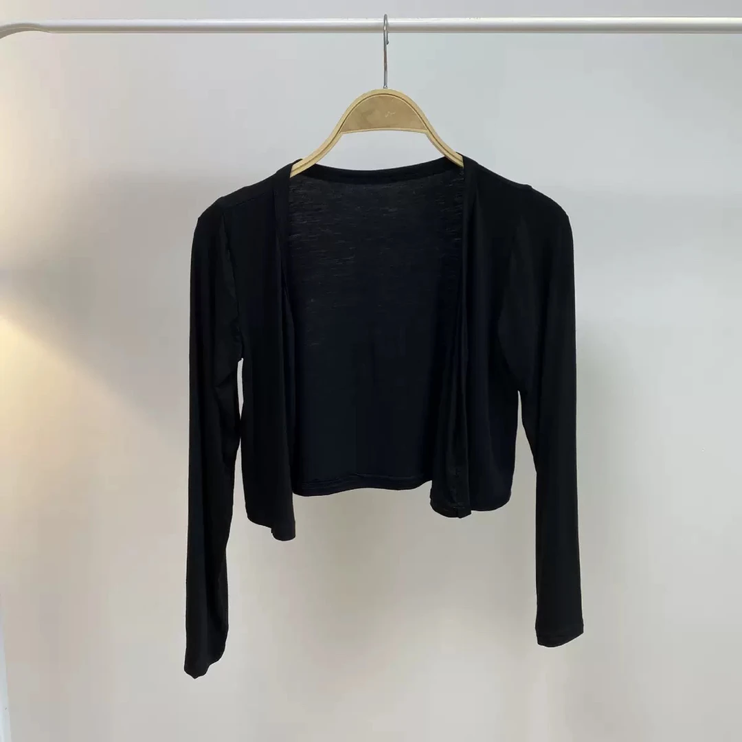 超软短款防晒纯色夏季短外套针织镂空气质百搭开衫女装外套