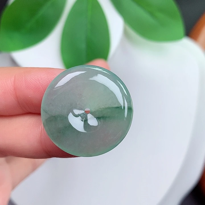 颈饰未镶嵌翡翠平安扣 24.2x4.9mm
