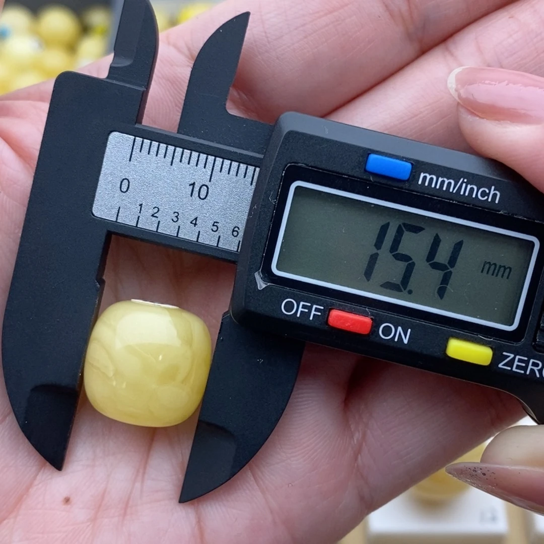 生***活蜜蜡未镶嵌裸石浓蜡飘花老型