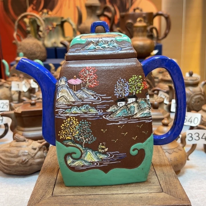 紫砂壶等艺术精品