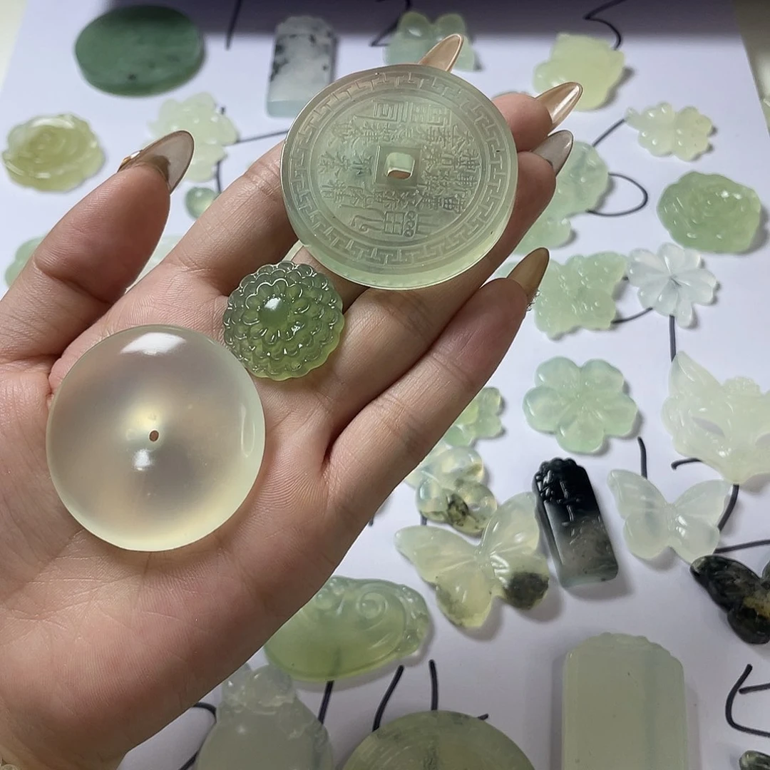 合金蛇纹石玉颈饰小****๑