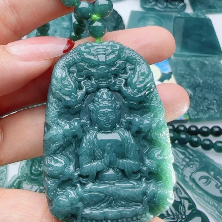 自***乐翡翠未镶嵌颈饰多样性发货天然A货翡翠