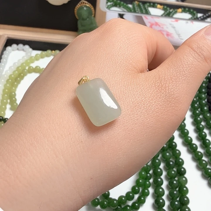 和田玉颈饰银S925镀金镶嵌