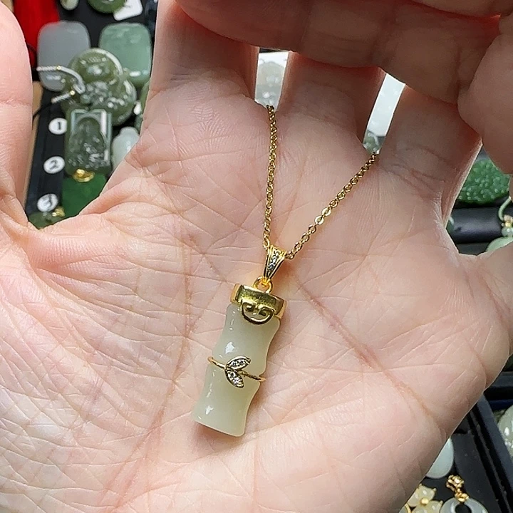 和田玉银S925镶嵌吊坠(赠链)