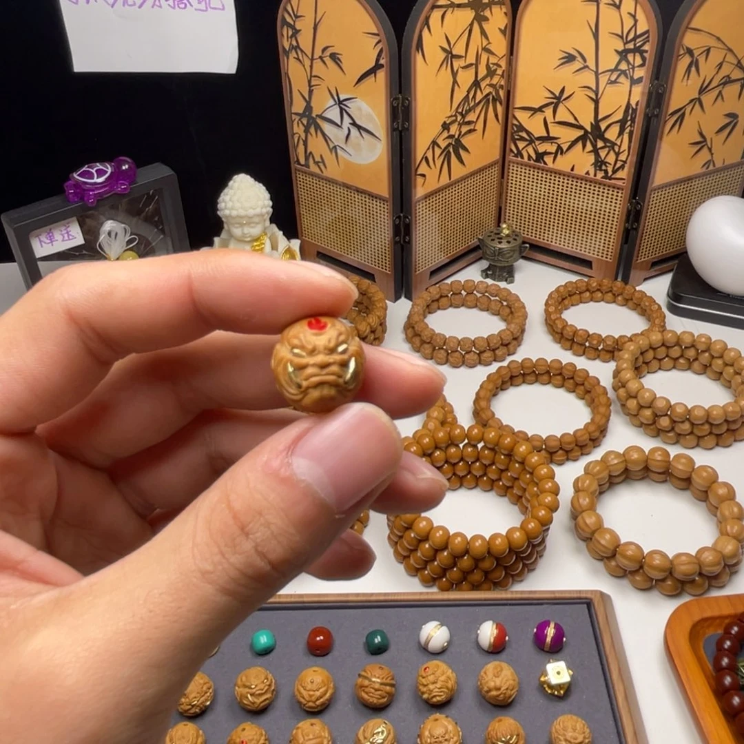 H***.猴头核桃吊坠➕单颗