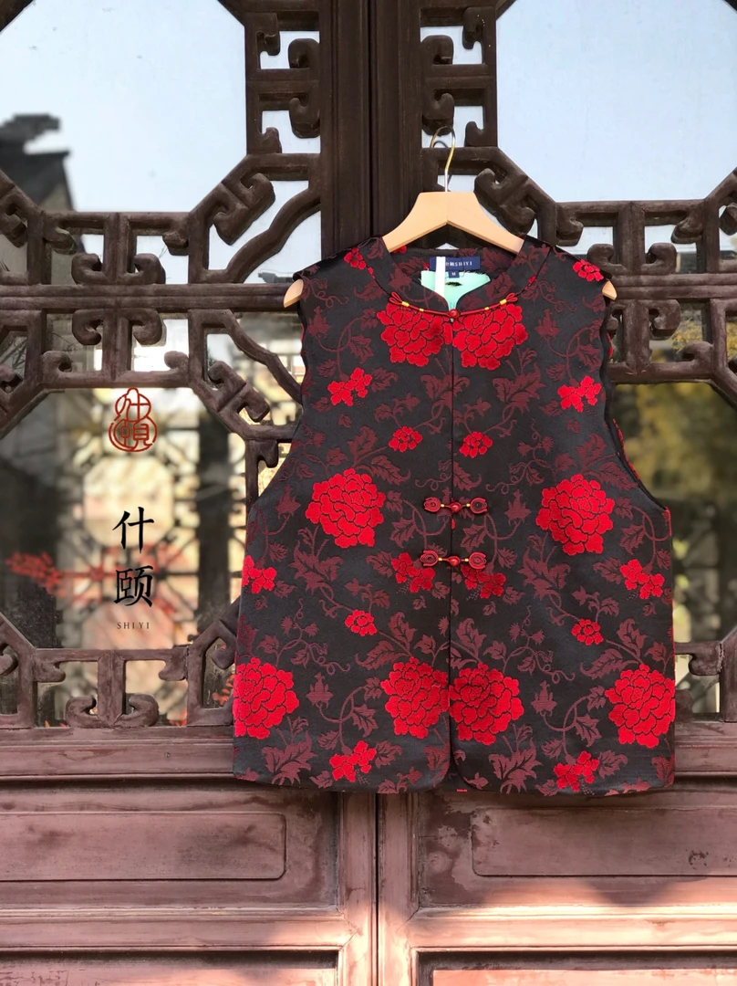 【非遗漳缎面料商品】黑底红色牡丹宋锦提花漳缎中开马甲&花瓣袖口