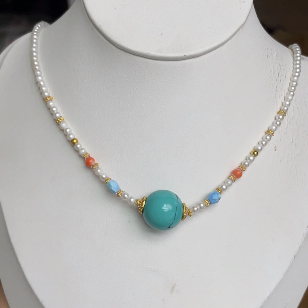 绿松石未镶嵌颈饰