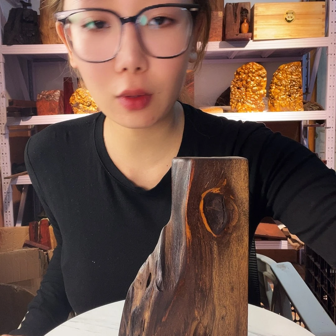 紫檀木类端景台人***?