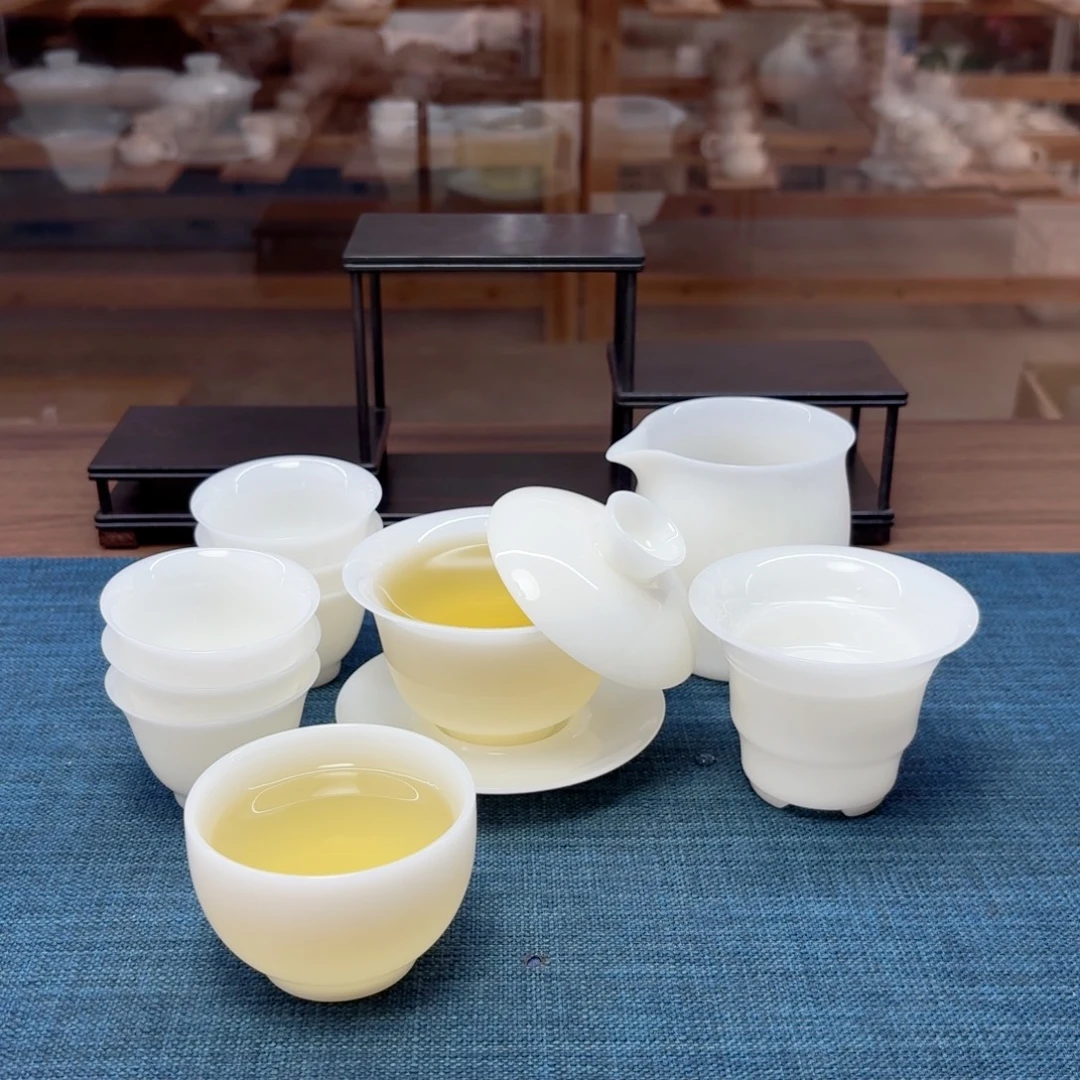 璞玉冰种玉瓷茶具