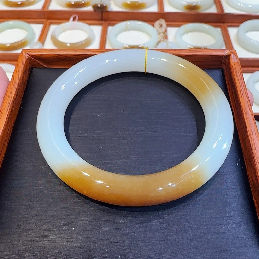 和田玉手镯未镶嵌且末天地糖福镯54 55 56