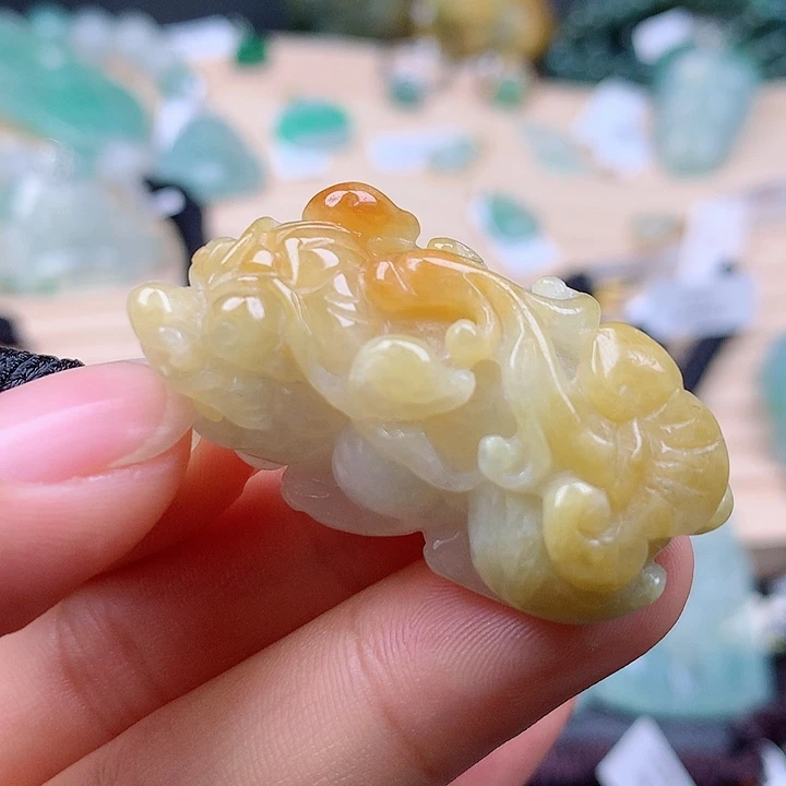 【闪购商品】翡翠颈饰未镶嵌翡翠吊坠