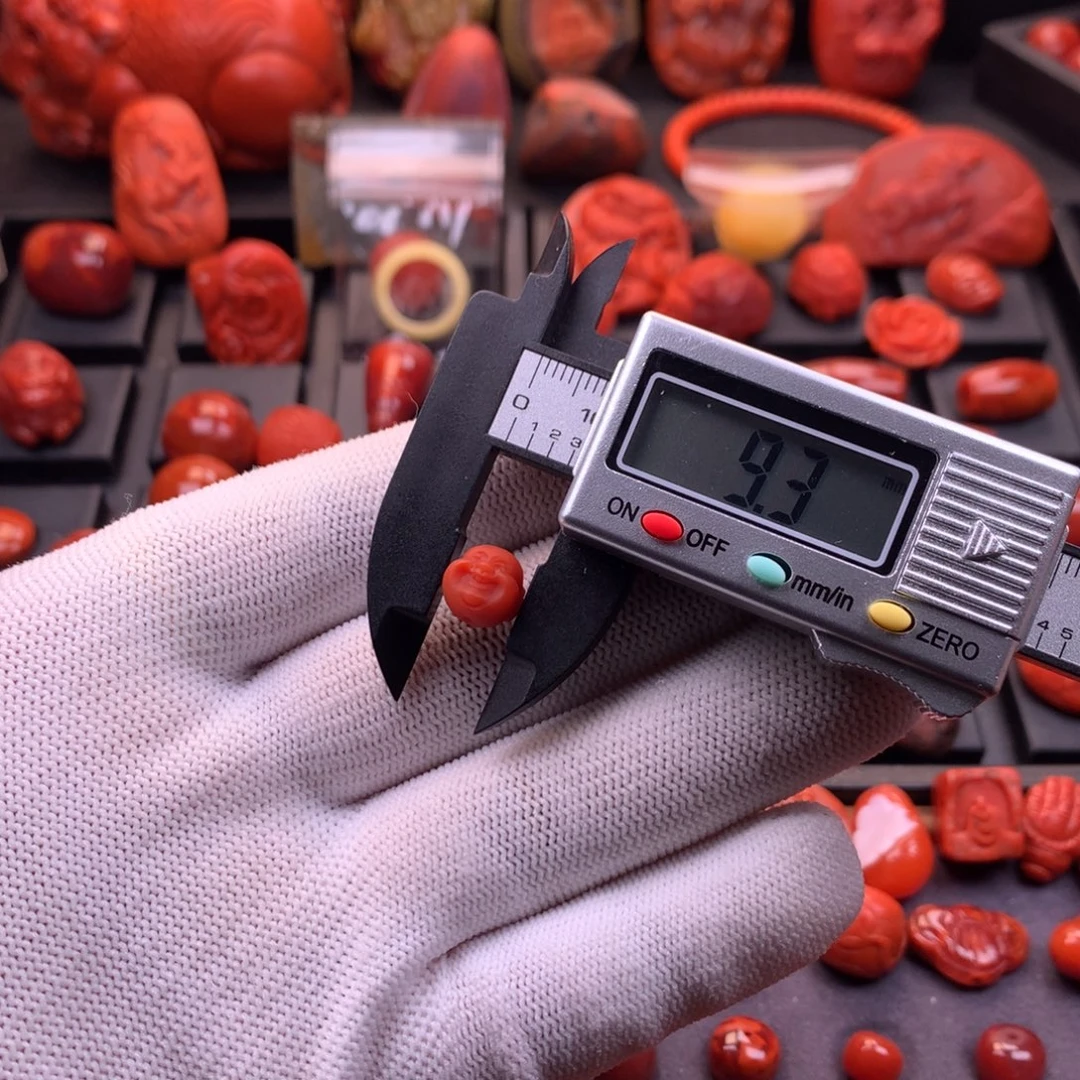 南红玛瑙未镶嵌精工雕刻柿子红弥勒佛配珠9.3mm